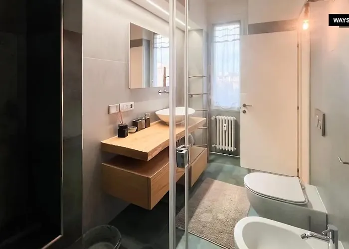 Lust Navigli מילאנו