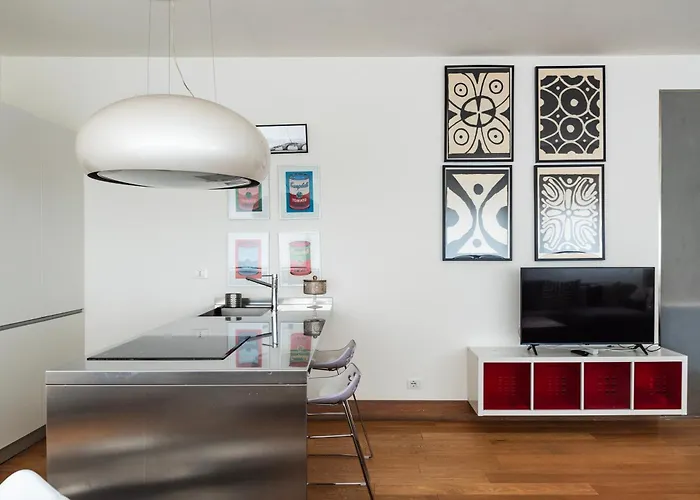 Youhosty - Broletto 37 * Milano