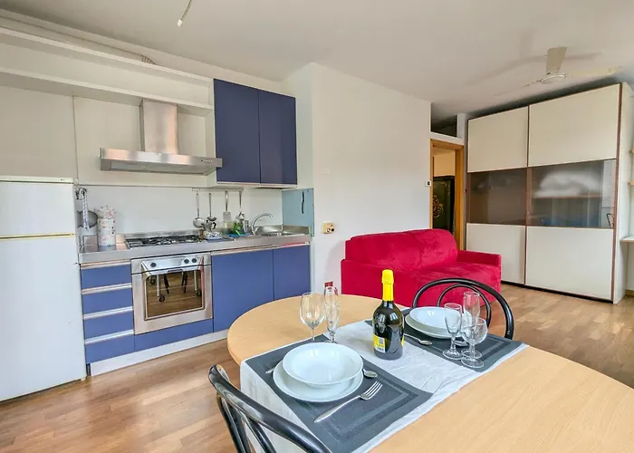 Casa Altaguardia Porta Romana Metro M3