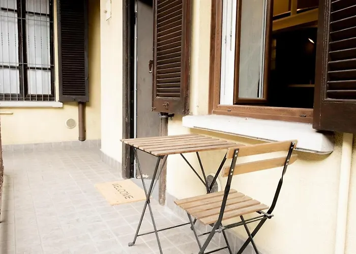 Apartment Isola Loft 5 Minutes Walk From Garibaldi Station