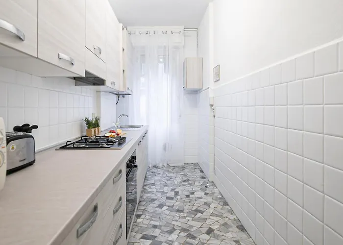 Italianway Comfort - Sammartini 35 Apartament *