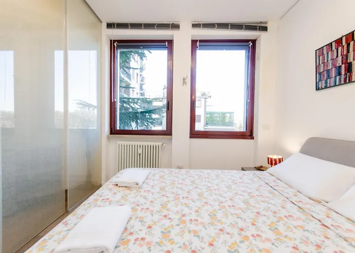 Anfossi Home, In Porta Romana, Design E Comfort, Con Grande Terrazza Privata, Vista Parco