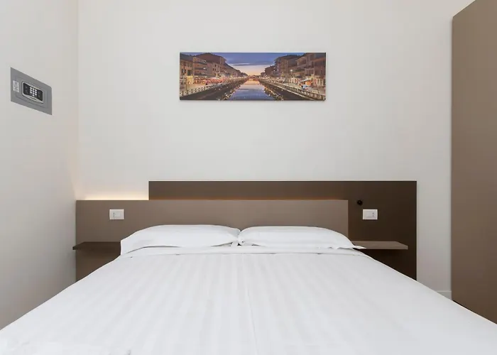 I-host - Modern Citylife Bovisa *