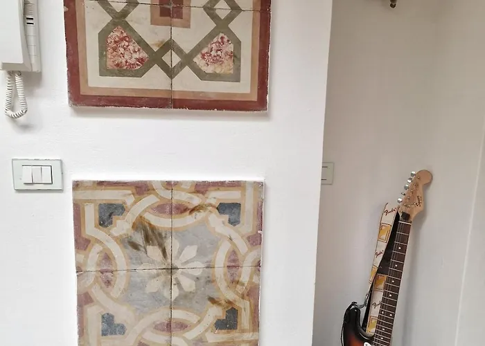 Cozy Garden In Apartman Milánó