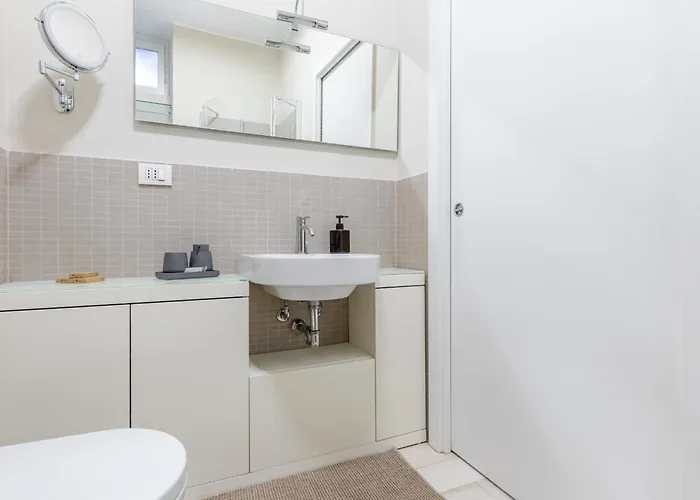 Appartamento Porta Venezia M1 - Modern In Via Melzo - Recently Renovated