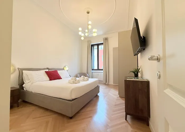 Bright And Spacious In The Heart Of Citta Studi Milán