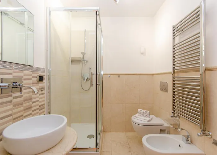 Apartment Borgospesso I Milan