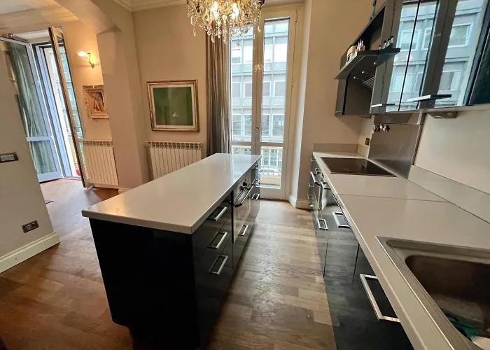 Chandelier - Center * מילאנו