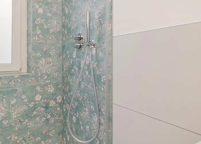 Apartment Modern One-bedroom With Terrace - Naviglio Martesana Milan