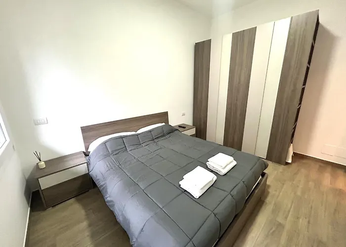 Apartment Magnolia - 18c Visconti Duomo Milan