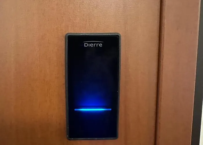 Cassala 45 - Di Design Ristrutturato, 2 Camere, Navigli * Milão