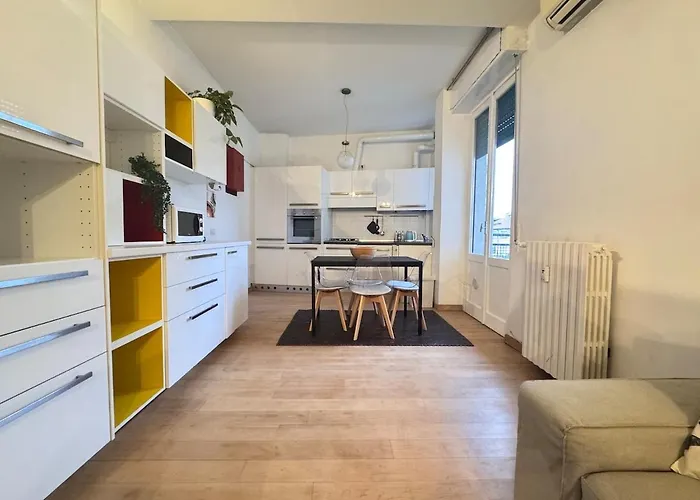 Appartement Wood Essence - Authentic Large -city Center *