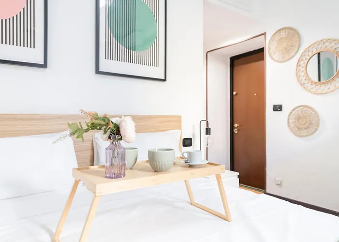 Easylife - - Castaldi 19 - Porta Venezia 公寓 *