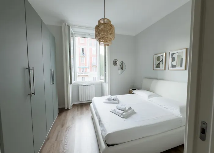 Apartman Corte Di Mi - Station & Loreto, Milánó