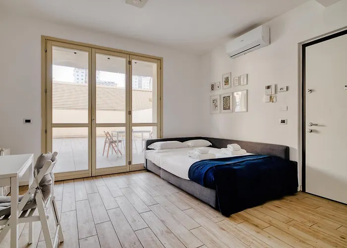 Apartment Just Urban - Bright With Terrace - M4 Tolstoj