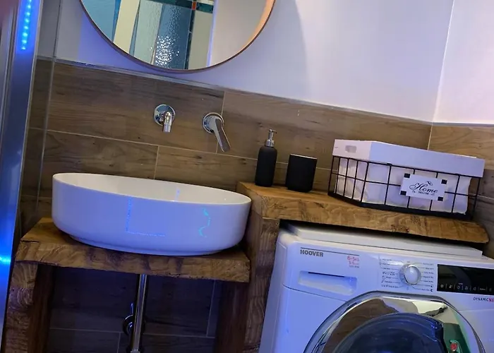 Artemide Centre Bocconi * Milano