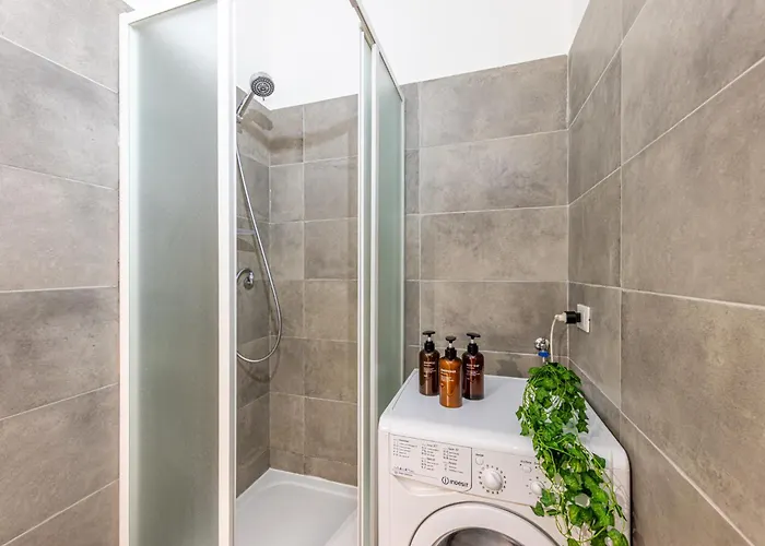 아파트 Dergano Bilocale Luminoso Vicino Metro M3