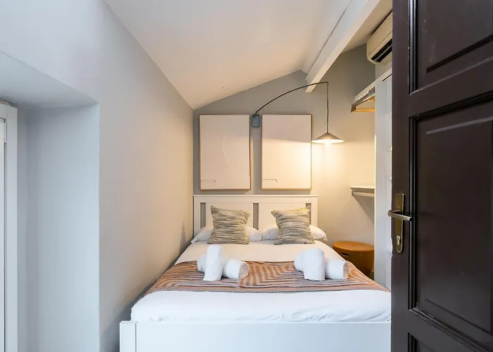 Modern In Porta Venezia, 10min Duomo E Station Apartment *