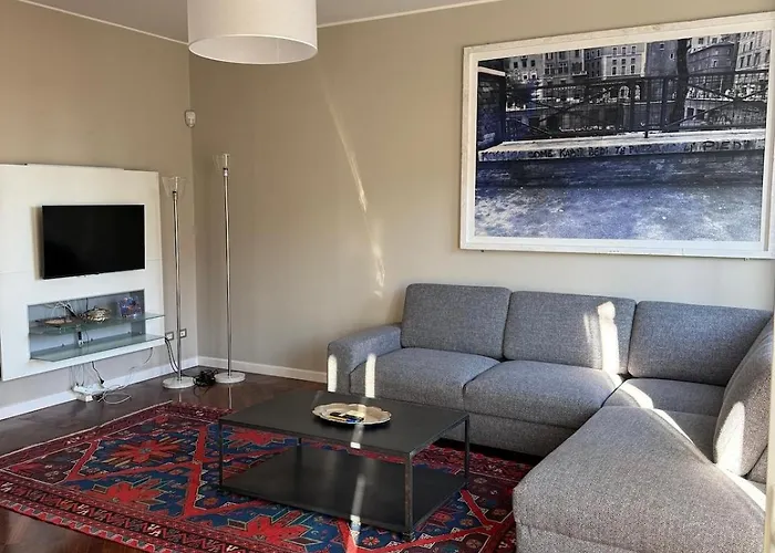 Bright House Between Navigli And Parco Solari Milan