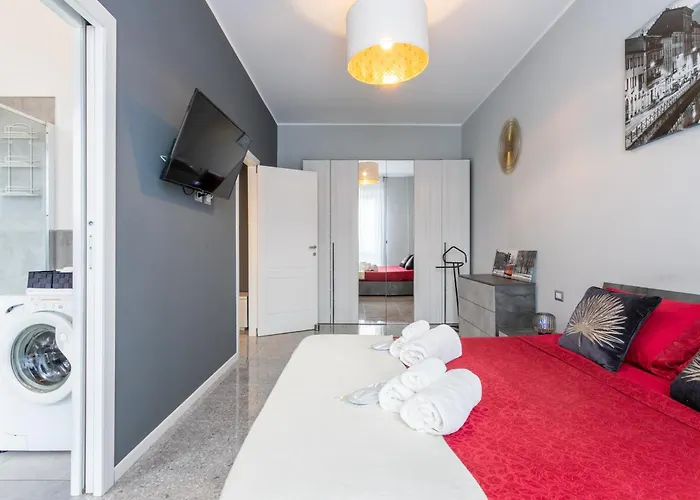 Anna San Siro * מילאנו