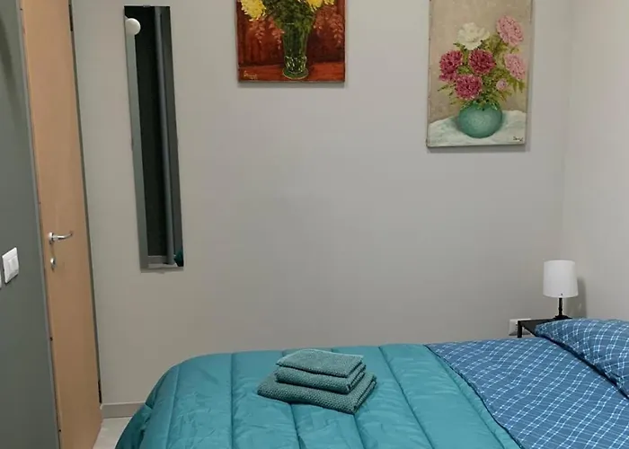 Bronz House * מילאנו