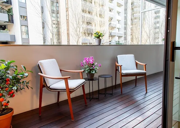 One-bedroom Unit G With Park View