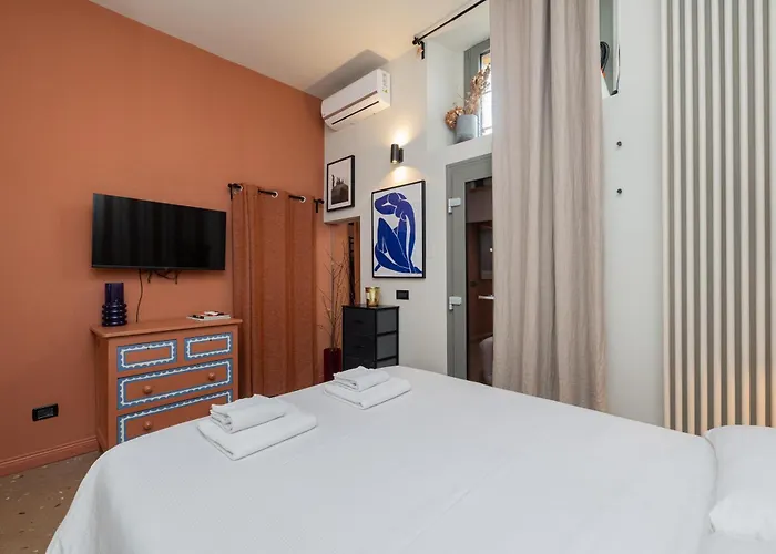 Апартаменты Design Canal Navigli View *