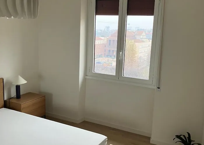 Apartment Design And Comfort In West Milan
