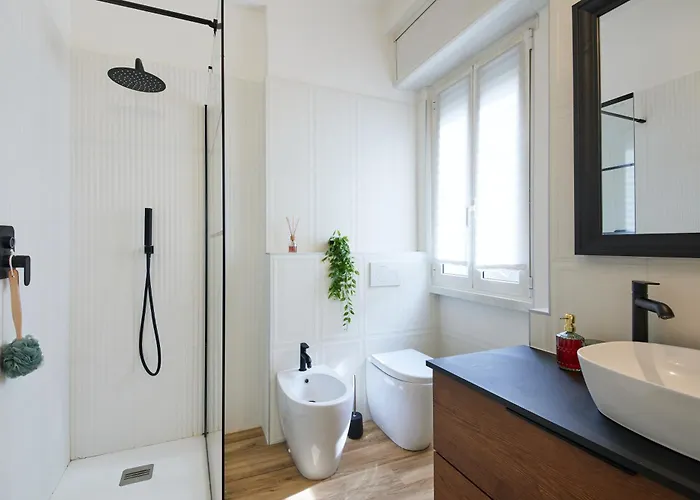 Just Urban - With Balcony - San Siro ميلان