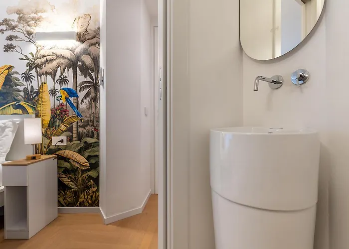 Charming Brera - Two Bathrooms 아파트 *