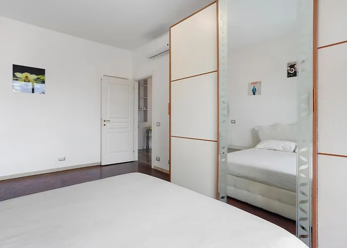 Quadrilocale Luminoso Con Balcone Apartment