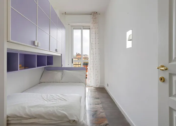 Appartement Quadrilocale Luminoso Con Balcone Milaan
