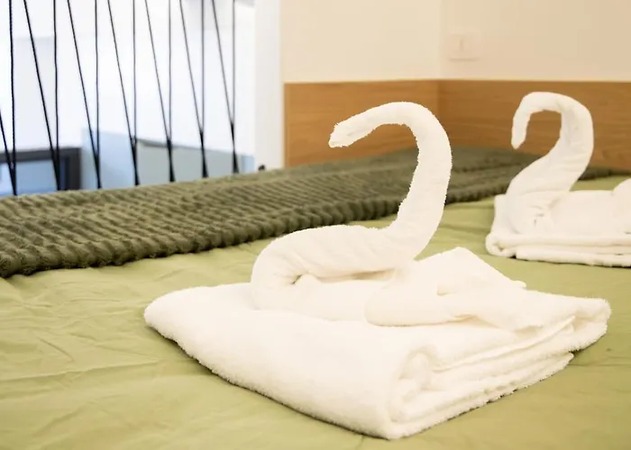 Duomo - Leobrothers - Galleria Del Corso 4