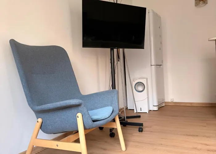 San Vincenzo, 18 * 米兰