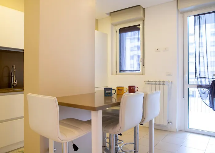 Rogoredo M3 - Leobrothers - Severini 8 Apartment *