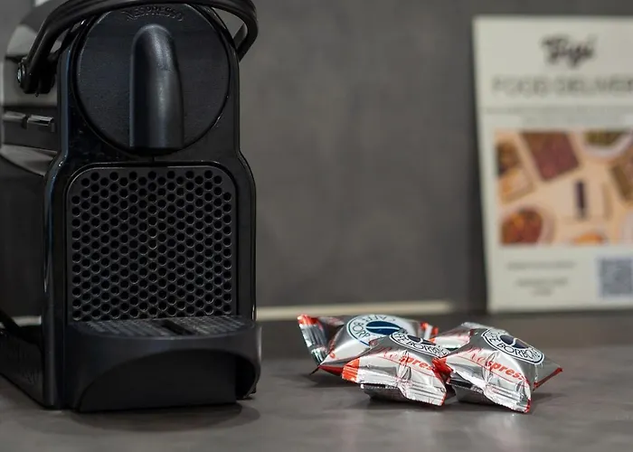 Historic Center - Renovated Designer - Wi-fi Апартаменты *