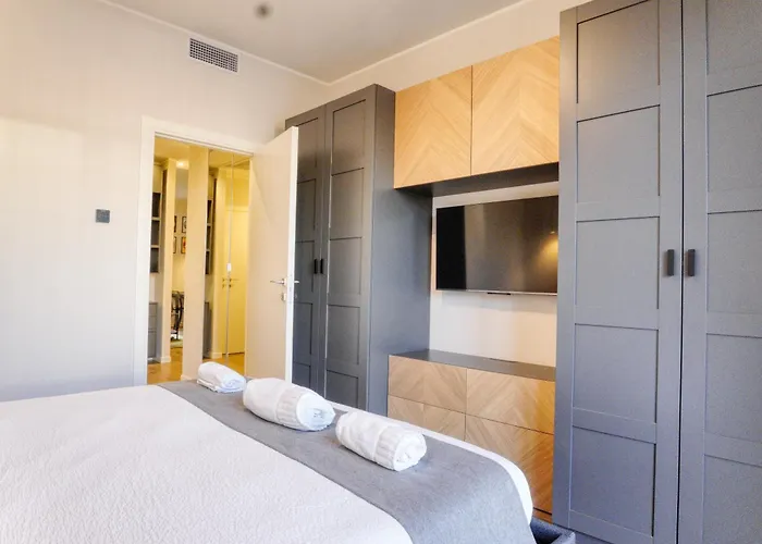 Darsena Contemporary - Spacious 2br A Few Steps From Centre Apartmán Milán