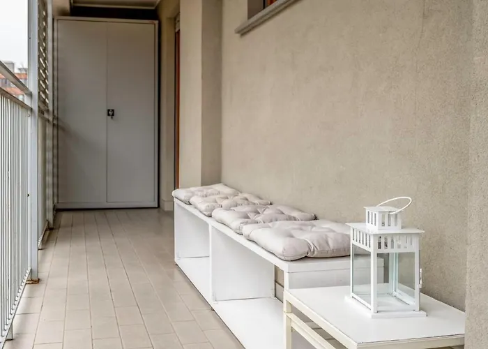 Luminoso E Ristrutturato Con Doppio Balcone E Wifi *