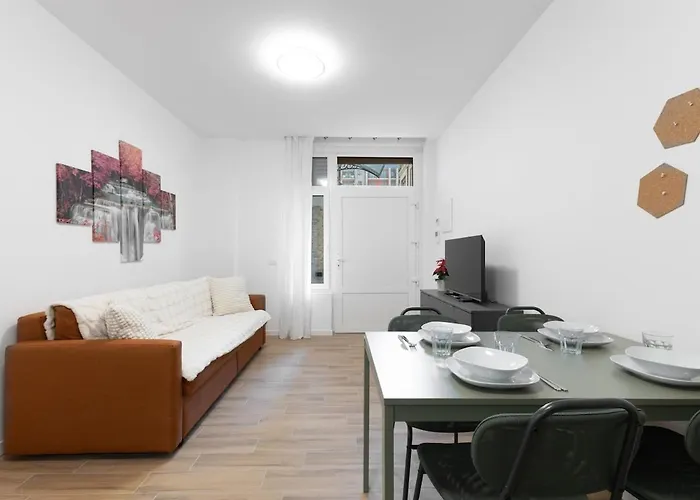 2 Apt, M3 Affori 15 Min To Duomo E Wifi * Mediolan