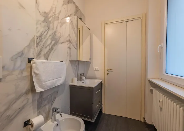 Cenacolo, Corso Magenta, Milan's Historic Center * Milan