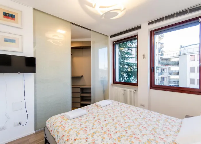 דירה Anfossi Home, In Porta Romana, Design E Comfort, Con Grande Terrazza Privata, Vista Parco