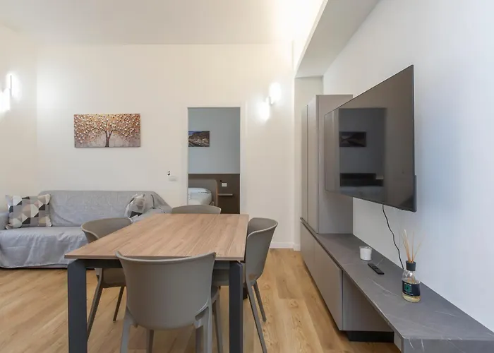 I-host - Modern Citylife Bovisa דירה