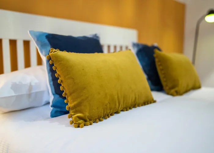 Isola Design - 15min To Duomo, Station * ميلان