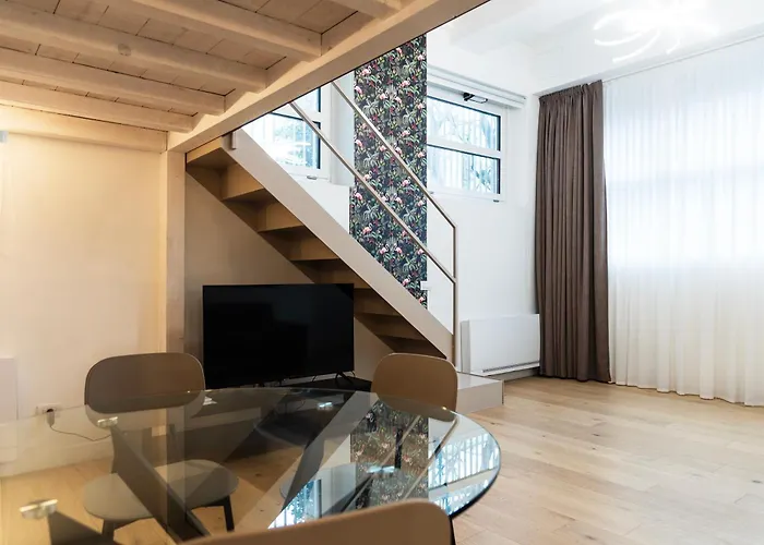 Appartamento Youhosty - Porta Venezia Design
