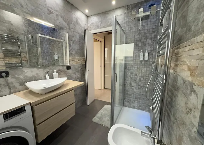 Lejlighed 10 Minutes From Fiera With Large Terrace Milano