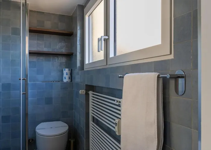 M11 Isola Apt, M3 Duomo Brera Eleganza E Comfort * Milán