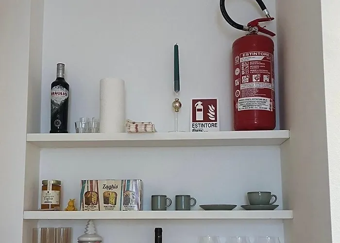 アパート Casabella Design With Balcony Navigli Area ミラノ