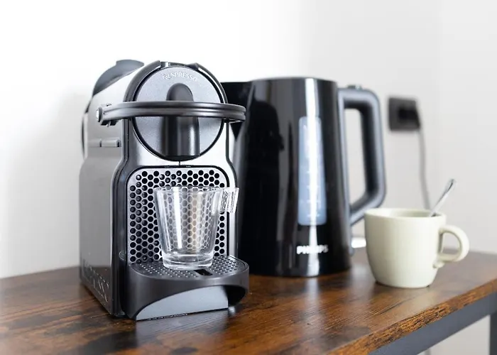 Duomo 7 Min - Two Independent Flats With Parking Апартаменты