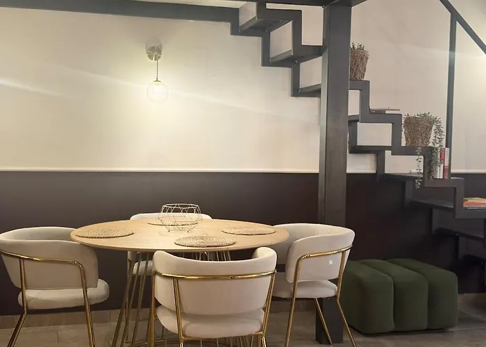 Acasadiimma Loft Elegante A 2 Min Da Metropolitana Porta Romana Con Wifi, Corte Interna アパート