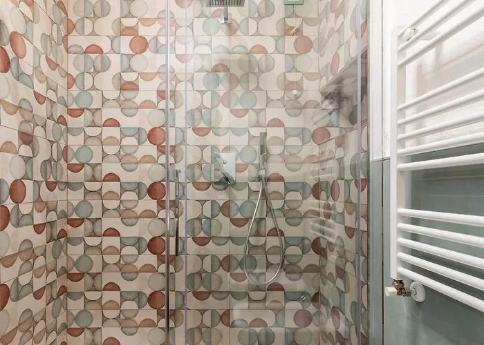 Pontida 4 - Bilocale Moscova * Milão